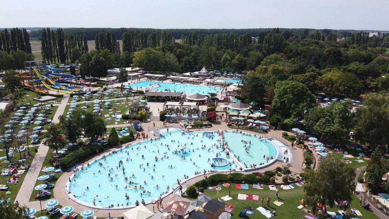 Rivapark Lejlighed Dunajská Streda Eksteriør billede